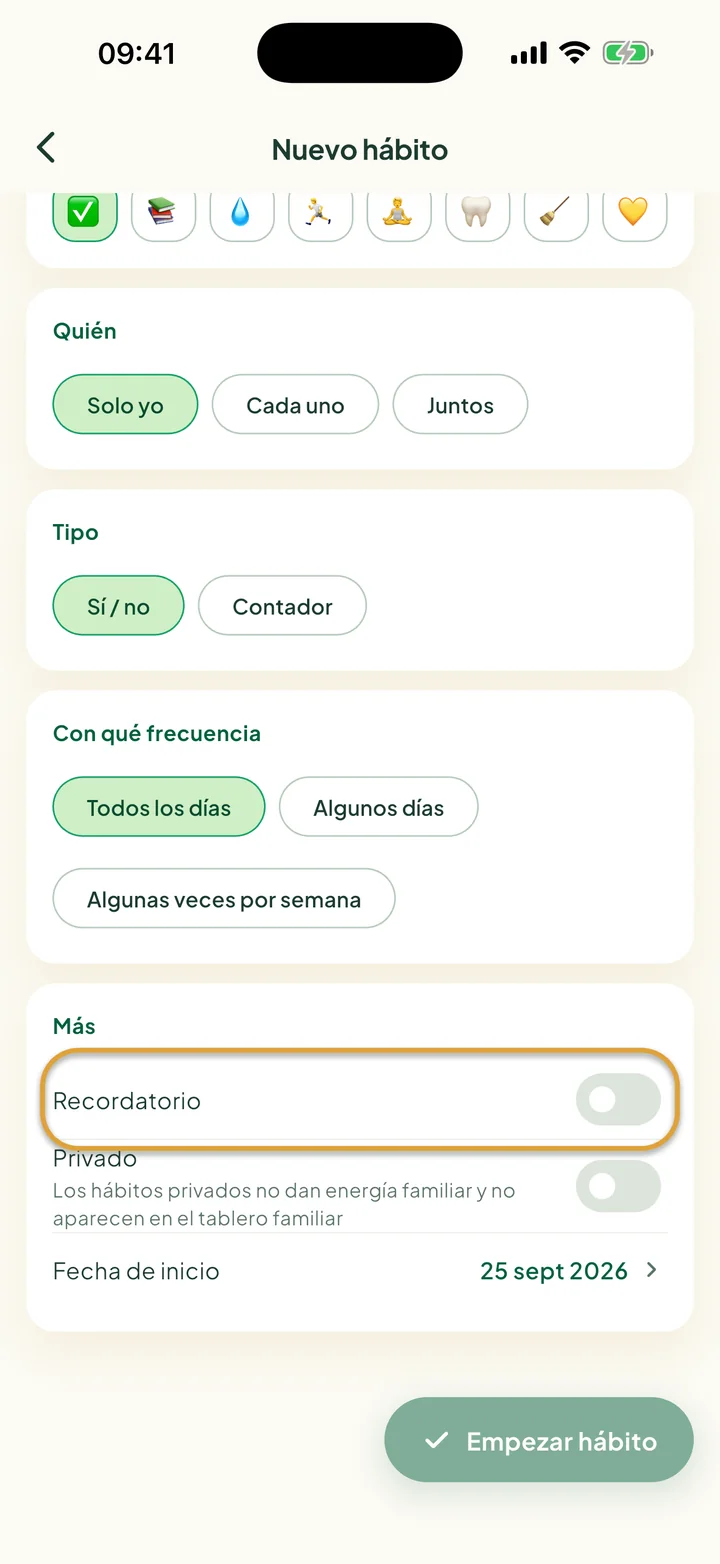 La parte Más del formulario de hábito nuevo. El interruptor Recordatorio está marcado con un círculo.