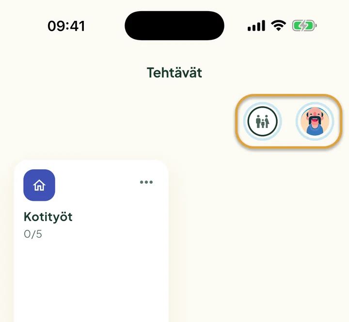 Tehtävät-näkymän yläosa. Perheympyrä ja oma kuvasi oikeassa yläkulmassa on ympyröity.