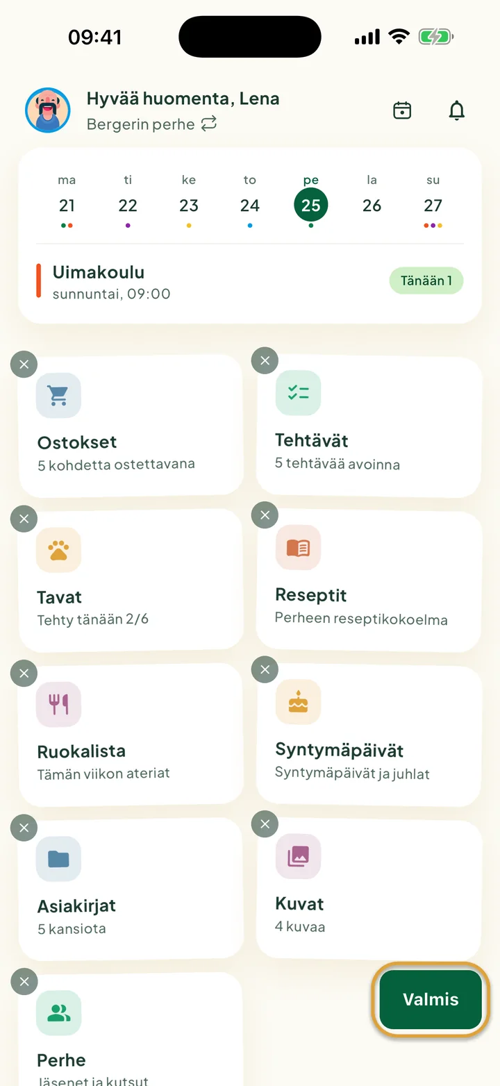 Aloitusnäyttö muokkaustilassa, jokaisessa ruudussa ×. Painike Valmis oikeassa alakulmassa on ympyröity.